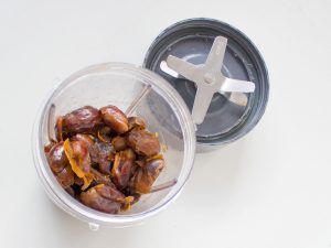 cooked dates in a blender